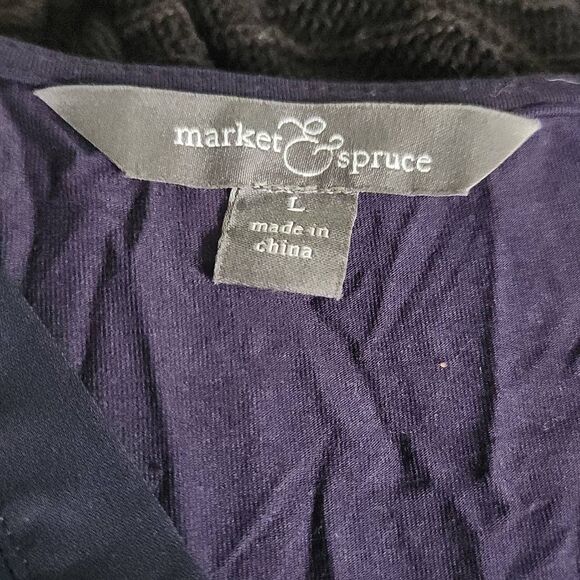 Market & Spruce Ladies Size Large Navy Patterned Sleeveless Blouse - Picture 5 of 6